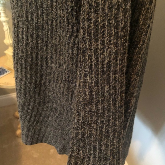 Express brand high low sweater tunic - Picture 6 of 7